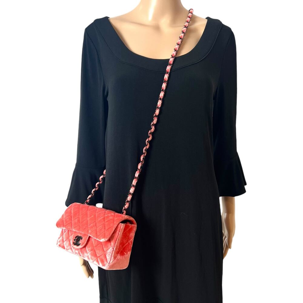 Chanel Classic Single Flap Quilted Velvet Crossbody Bag - Picture 3 of 10